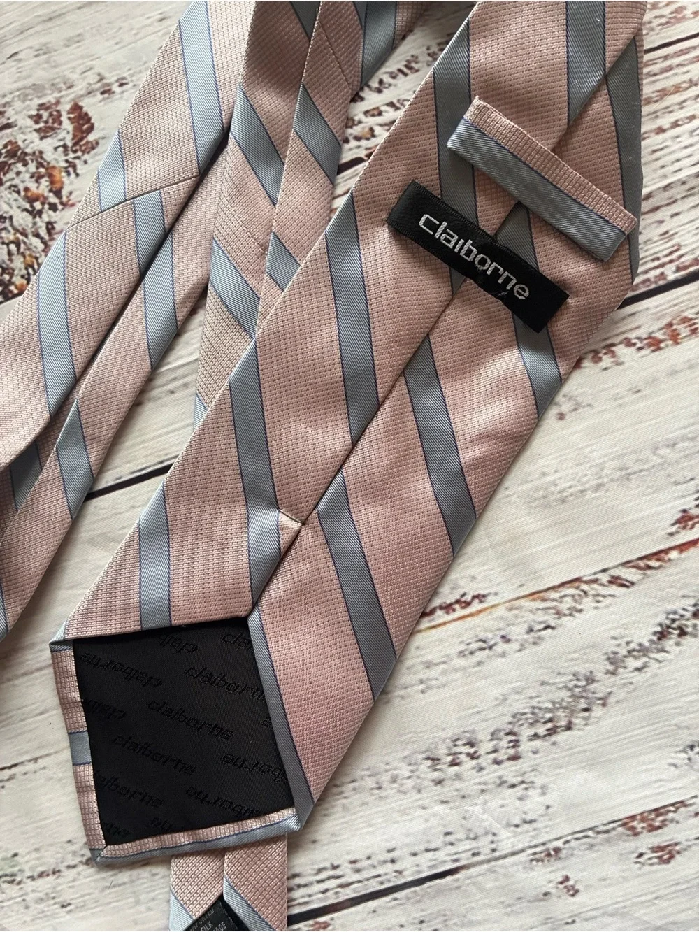 Claiborne Pink and Silver Diagonal Stripe Tie